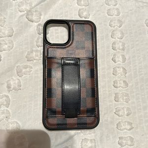 Walli case iPhone 13